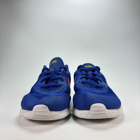 Nike Air Max Oketo Blue Red Lightweight Running Shoes AR7419-403 Youth Size 5Y - Picture 2 of 10